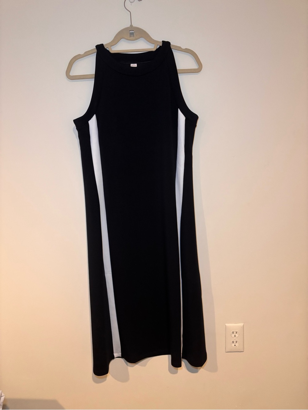 SPANX Air Essential Stripe-Detail Round-Neck Dress